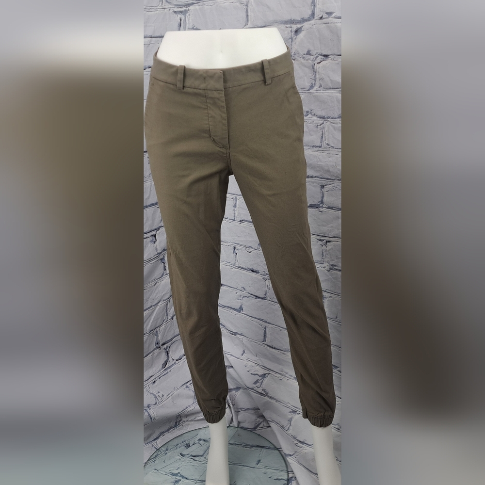 Kit and Ace Women's Joggers Pants Army Green Size 6 US - Picture 1 of 13